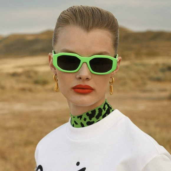 Versace VE4361 531987 Sunglasses Fluorescent Green Oval Unisex main image 11